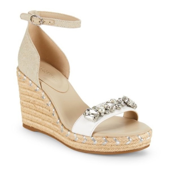 NEW‎ KARL LAGERFELD Catalyna Crystal Beige Espadrille Wedge Sandal
Size 9 $150 - Picture 1 of 7
